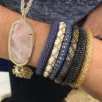 Vintage Charm - Accessories Near Me - La Grange, Illinois