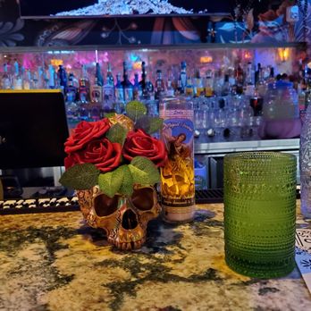 Cantina Tequila - Nice ambiance on a Tuesday night - Mexican Near Me - Henderson, Nevada Cantina Tequila - Nice ambiance on a Tuesday night - Mexican Near Me - Henderson, Nevada