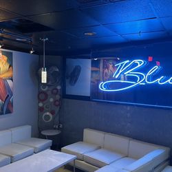Blu