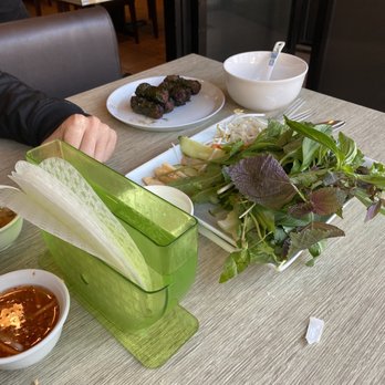 Hai Yen - Self roll. - Vietnamese Near Me - Chicago, Illinois Hai Yen - Self roll. - Vietnamese Near Me - Chicago, Illinois
