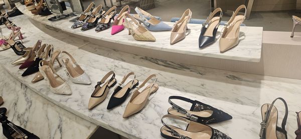 Neiman Marcus by null