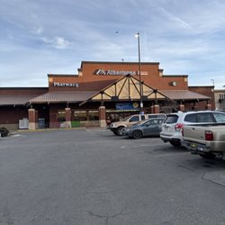 Albertsons - Parking lot