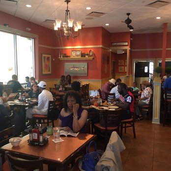 Another Broken Egg Cafe - Breakfast & Brunch Near Me - Pembroke Pines, Florida