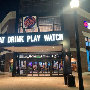 Dave & Buster's Schaumburg - Sports Bars Near Me - Schaumburg, Illinois