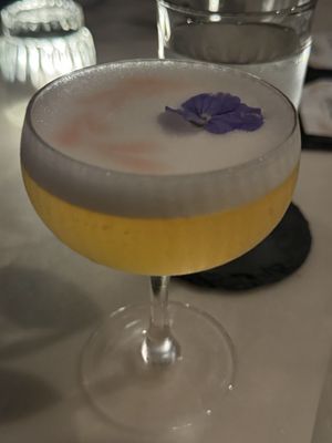 B-Side Cocktail Lounge by null