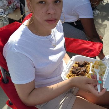 Caribbean Cuisine 340 - Lunch break - Caterers Near Me
