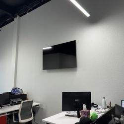 TexFix Handyman and Painting - Wall repair & appliance installation