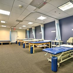 Professional Physical and Hand Therapy