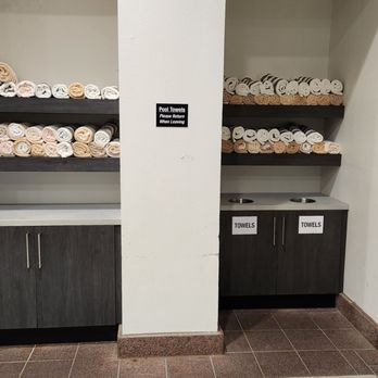 Renaissance Austin Hotel - Gym - Hotels Near Me - Austin, Texas