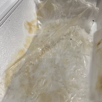 Tipico Salvadoreno - Grease from the pupusas with cheese. - Salvadoran Near Me - Norwood, Massachusetts Tipico Salvadoreno - Grease from the pupusas with cheese. - Salvadoran Near Me - Norwood, Massachusetts