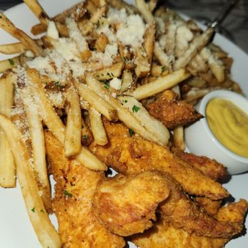 The Peacock - Chicken tenders and truffle fries - Breakfast & Brunch Near Me - Charleston, South Carolina