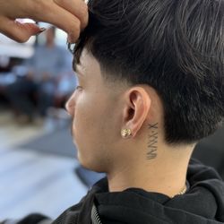 John's Barber Shop - Good style