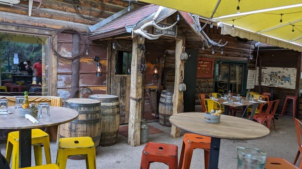 Woody Creek Tavern by null
