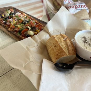 Sourdough & Co - Clam chowder and veggie flatbread - Sandwiches Near Me - Hayward, California Sourdough & Co - Clam chowder and veggie flatbread - Sandwiches Near Me - Hayward, California