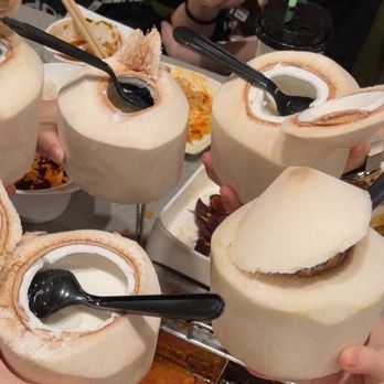 Haidilao Hotpot Flushing - Coconut Jelly Dessert - Hot Pot Near Me - Flushing, New York