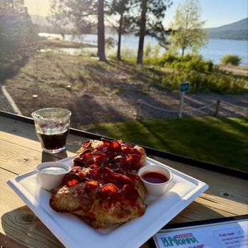 De La Nonna Big Bear - My pizza, wine, & view - Pizza Near Me - Big Bear Lake, California De La Nonna Big Bear - My pizza, wine, & view - Pizza Near Me - Big Bear Lake, California