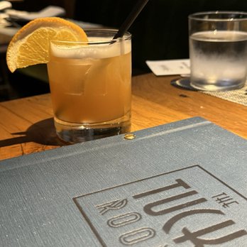 The Tuck Room - Cocktail Bars Near Me - Los Angeles, California