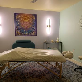 Radiant Life - Actual massage room. - Massage Near Me Radiant Life - Actual massage room. - Massage Near Me