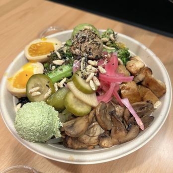 Nom - Asian Fusion Near Me - San Juan Capistrano, California