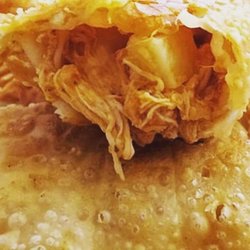 Lukas’ Latin Kitchen - Pastelillo de Pollo y Queso / Chicken & Cheese Turnover
