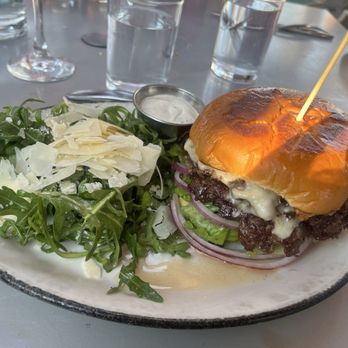 Hill & Vine - Excellent burger with salad - Cocktail Bars Near Me - Fredericksburg, Texas Hill & Vine - Excellent burger with salad - Cocktail Bars Near Me - Fredericksburg, Texas