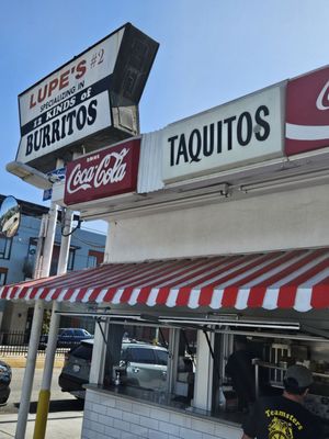 Lupe's Burritos by null