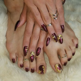 Nail Spa Bar - Deep Red Essie Color with Gold Leafing Design by Irma - Nail Salons Near Me - Philadelphia, Pennsylvania Nail Spa Bar - Deep Red Essie Color with Gold Leafing Design by Irma - Nail Salons Near Me - Philadelphia, Pennsylvania