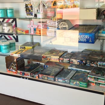 SBCuts Gentlemen's Salon - Gels and other random stuff to buy - Barbers Near Me - San Bernardino, California SBCuts Gentlemen's Salon - Gels and other random stuff to buy - Barbers Near Me - San Bernardino, California