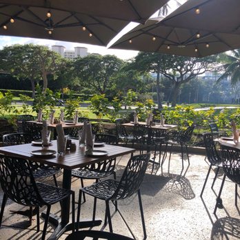 Monkeypod Kitchen - Gorgeous day for the patio - Hawaiian Near Me - Kapolei, Hawaii