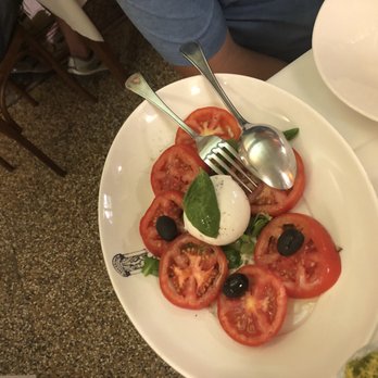 La Taverna dei Fori Imperiali - Caprese - Italian Near Me - Rome, RM La Taverna dei Fori Imperiali - Caprese - Italian Near Me - Rome, RM