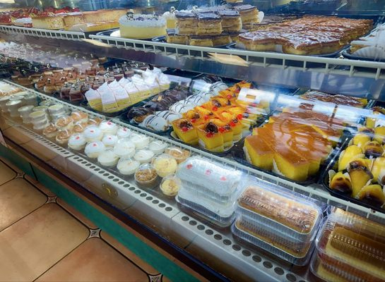 Chantilly Bakery by null