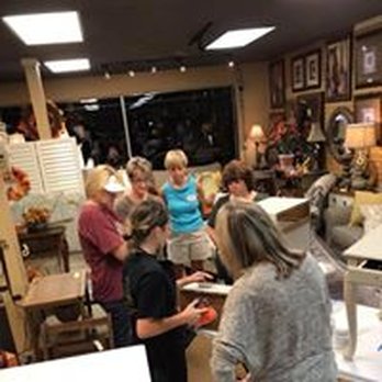 Fun Finds & Designs - Paint Class fun at Fun Finds. We had a blast. - Home Decor Near Me - Canton, Georgia Fun Finds & Designs - Paint Class fun at Fun Finds. We had a blast. - Home Decor Near Me - Canton, Georgia