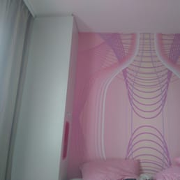 Example of funkiness in the rooms