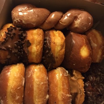 Mazzoa Donuts - Boxed well to keep it fresh and fluffy. - Donuts Near Me - Las Vegas, Nevada Mazzoa Donuts - Boxed well to keep it fresh and fluffy. - Donuts Near Me - Las Vegas, Nevada