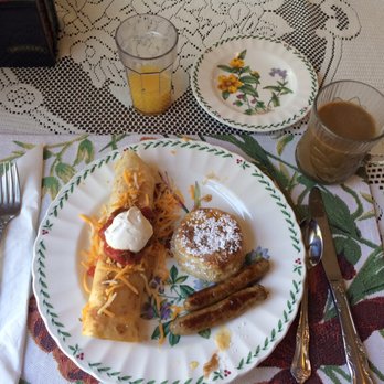 Cedar Key Bed & Breakfast - Breakfast - Bed & Breakfast Near Me - Cedar Key, Florida