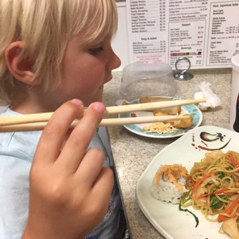 Akira Sushi - Sushi Bars Near Me - Clackamas, Oregon Akira Sushi - Sushi Bars Near Me - Clackamas, Oregon