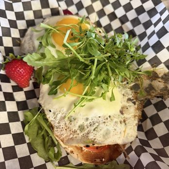 Honeymoon Cafe - Fry eggs - Breakfast & Brunch Near Me - Pismo Beach, California Honeymoon Cafe - Fry eggs - Breakfast & Brunch Near Me - Pismo Beach, California