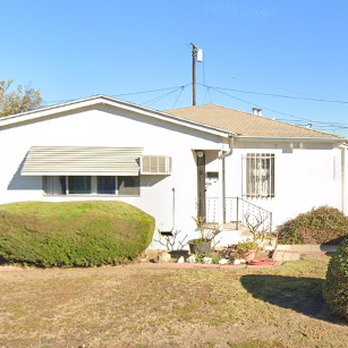 Lilli O. Realty - SOLD! Bixby Fixer in Ridgewood Heights. 4 bed/2 bath, 1470sf w/poss ADU - Real Estate Agents Near Me - Cerritos, California Lilli O. Realty - SOLD! Bixby Fixer in Ridgewood Heights. 4 bed/2 bath, 1470sf w/poss ADU - Real Estate Agents Near Me - Cerritos, California