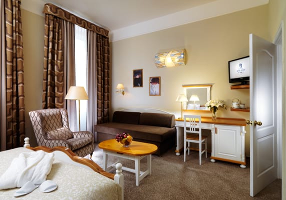 Hotel Julian by null