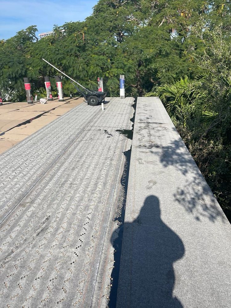 Slide of R&L Roof Services