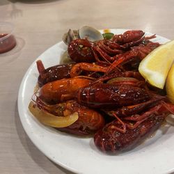 United Buffet - Sunday date nights must always include crawfish