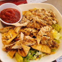 Parkway Diner - Chicken fajita salad
