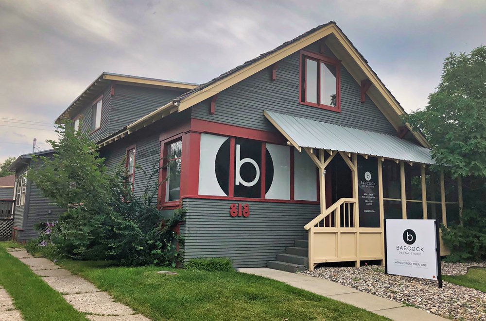 BABCOCK DENTAL STUDIO Updated September 2024 818 West Babcock St