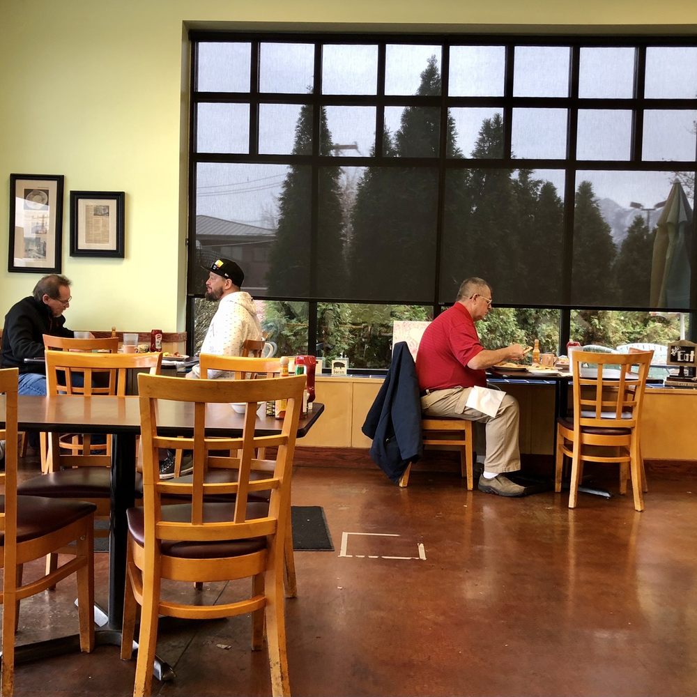 Landmark Grill - Inside - Breakfast & Brunch Near Me - Midvale, Utah Landmark Grill - Inside - Breakfast & Brunch Near Me - Midvale, Utah