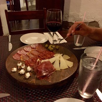 Sitges - Cold meats & cheeses platter - Tapas Bars Near Me - México, D.F., DIF