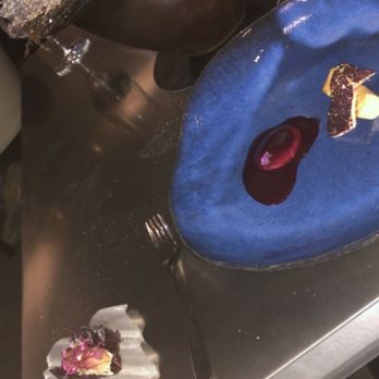 Alinea - New American Near Me - Chicago, Illinois