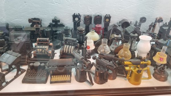 Paul A. Johnson Pencil Sharpener Museum by null