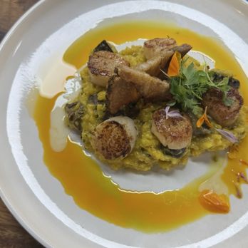 Akres - Mediterranean Near Me - Astoria, Oregon