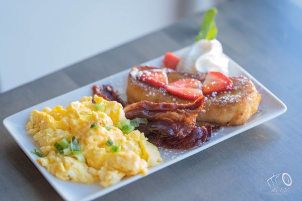 Toast Cafe by null