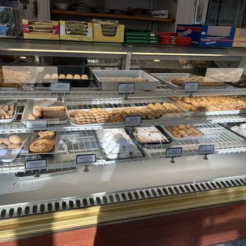 Arlington Bakery & Méli Marketplace - More baked goodies - Bakeries Near Me - Arlington, Massachusetts Arlington Bakery & Méli Marketplace - More baked goodies - Bakeries Near Me - Arlington, Massachusetts